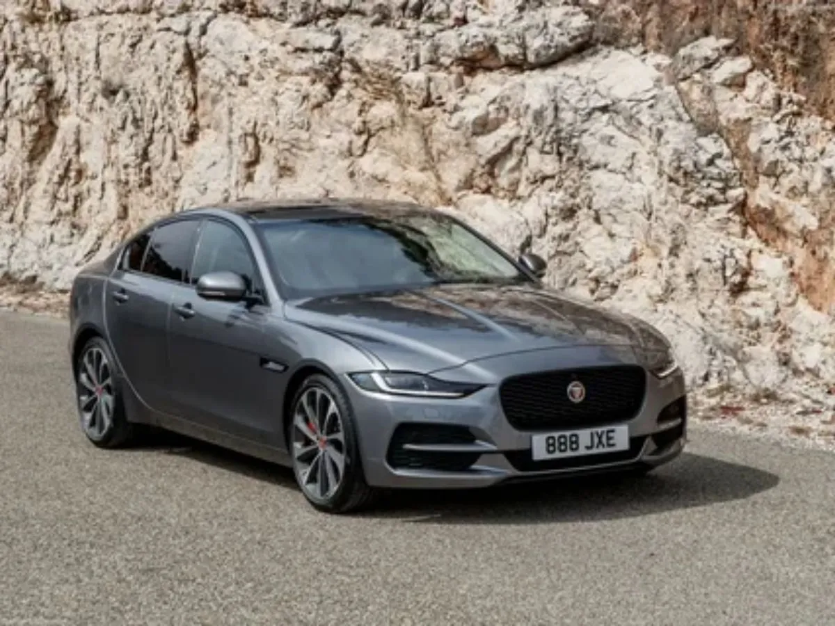 jaguar-xe